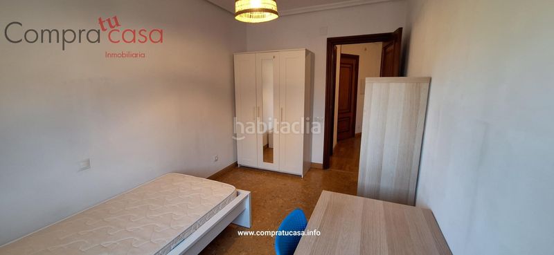 Foto 3a160791-f51d-4975-86af-6fbe9f92411d. Location appartement dans calle san bartolome 2 dans Segovia