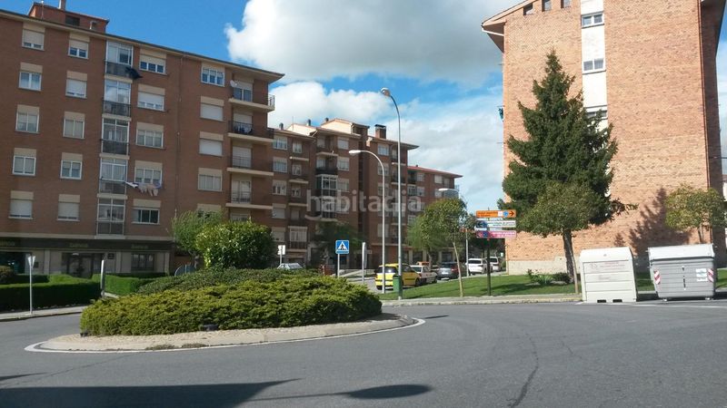 Foto 59625610-4837-45e6-ac5d-eddb6454ac37. Pis amb calefacció aparcament a El Carmen Segovia