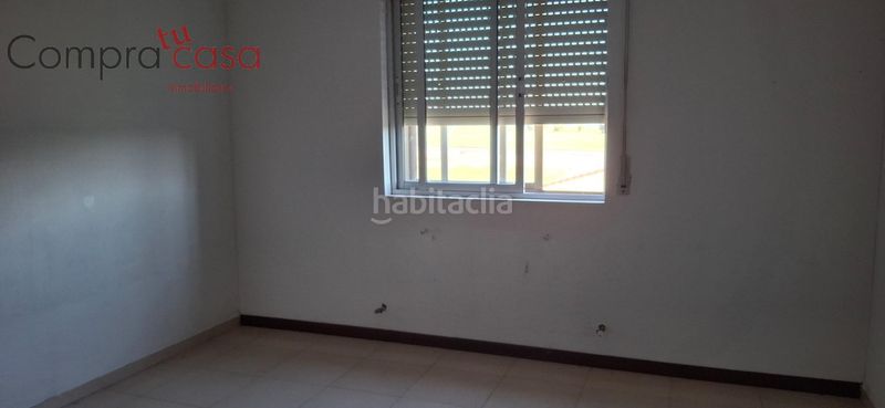 Foto cfb75b48-150f-425d-91d4-abb6a3a08418. Pis amb aparcament a Villacastín