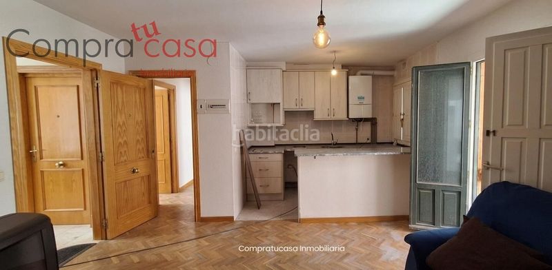 Foto c0c9c2ff-21ad-4ea6-9e92-36144a656458. Dúplex a calle carretas 7 a Centro Segovia