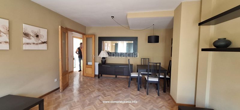Foto f4f5ca4f-ba02-47a7-a880-6cbab92899bc. Pis a calle carretas 7 a Centro Segovia