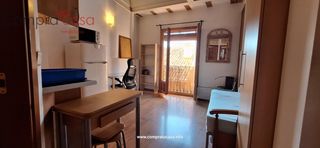 Miete Studiowohnung  Calle cervantes. Estudio en alquiler para ocupación individual. solo estudiantes