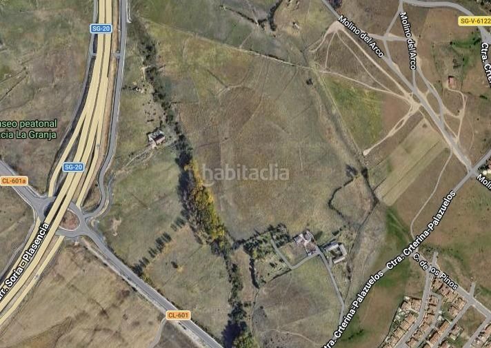 Foto d43e5fc8-0860-4939-aa61-6e806259f348. Finca rústica a El Carmen Segovia
