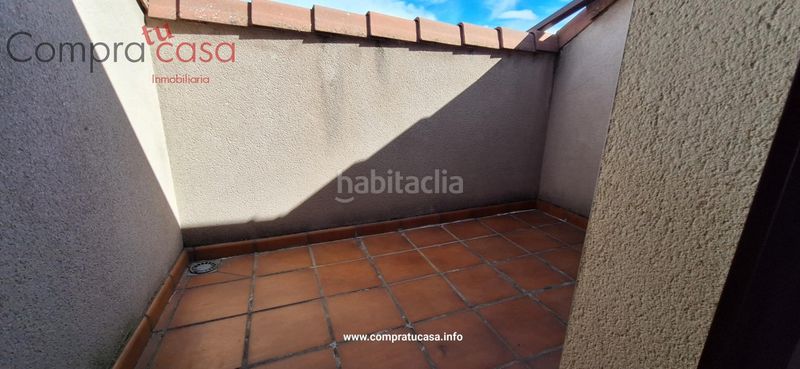 Foto 612cb269-cbaf-4d79-b73f-f275e538c0c0. Lloguer pis amb calefacció aparcament a Espirdo