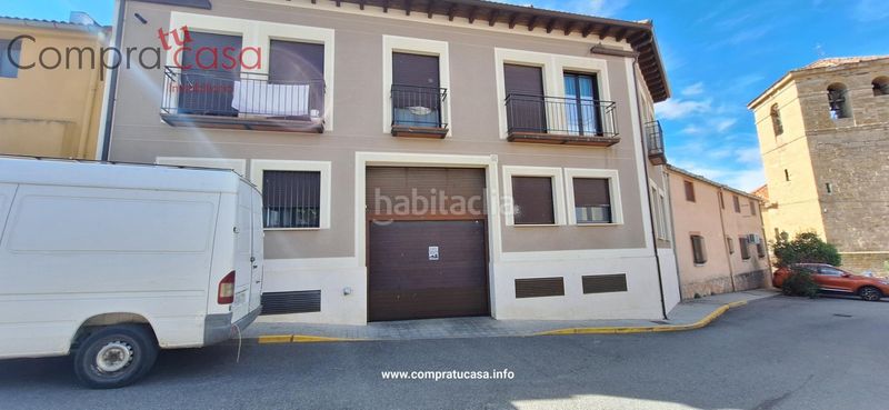Foto f053e69c-0076-4afb-abd9-e7dd57edb56a. Lloguer pis amb calefacció aparcament a Espirdo