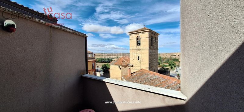 Foto 5ff87156-6782-48f9-a744-0d16e0746825. Rent flat with heating parking in Espirdo