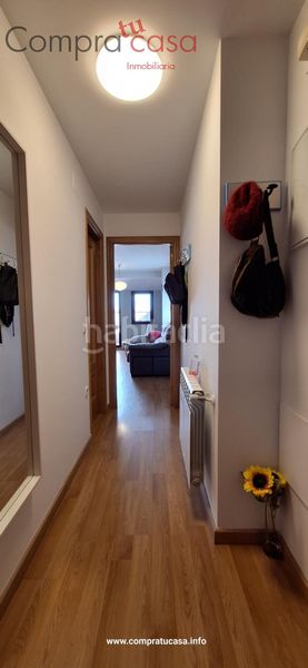 Foto 8dabbd83-8b60-4370-896d-699779e115aa. Rent flat with heating parking in Espirdo