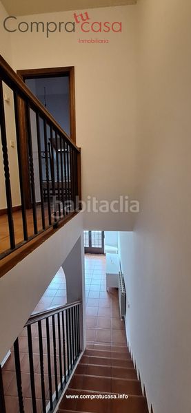 Foto 0041d223-d734-4ed9-83be-eddbcca027d0. Alquiler casa pareada alquiler pareado con patio en zamarramala en Segovia