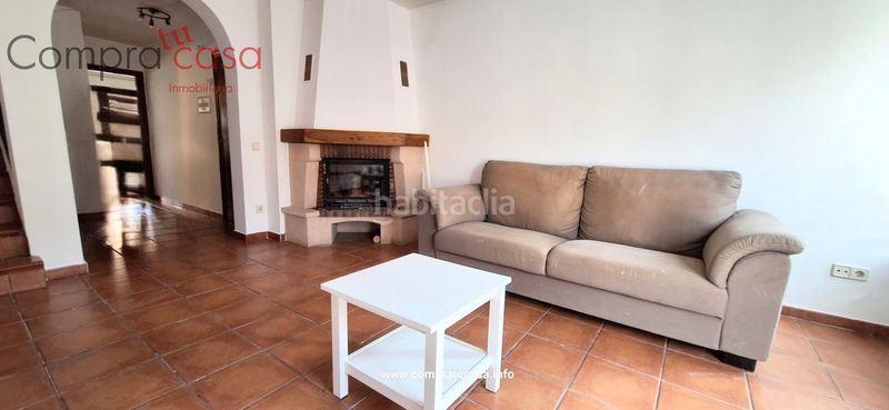 Foto 0f06adab-51b3-41c3-be5d-702723068cfc. Alquiler casa pareada alquiler pareado con patio en zamarramala en Segovia