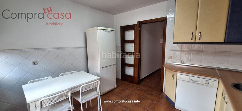 Foto c1eb0d77-fcad-46b4-a08a-c55acae33c0e. Alquiler casa pareada alquiler pareado con patio en zamarramala en Segovia