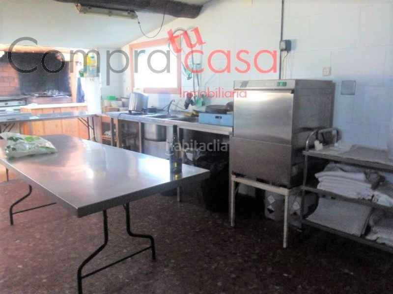 Foto 45588fc4-ca6e-4ea4-aa95-c57c9c4aae2d. Local comercial venta..complejo de negocios y vivienda... en Torrecaballeros