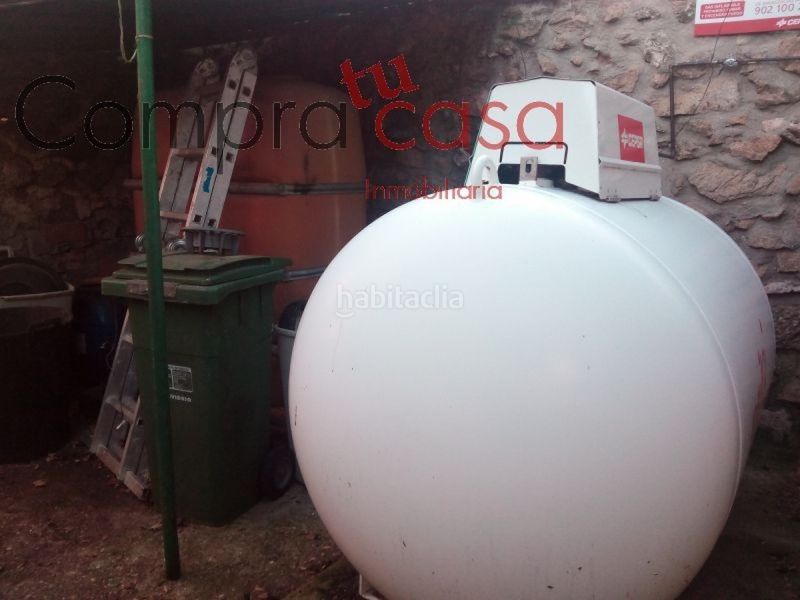 Foto 52c00236-b246-4284-900c-5d0929dd346e. Local comercial venta..complejo de negocios y vivienda... en Torrecaballeros