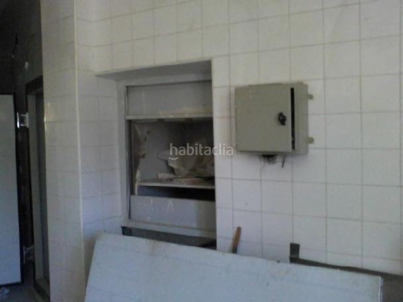 Foto f999e99d-c3c9-4ba4-b459-92a0e87dd7c6. Masia a calle calle mayo 7 a Navafría