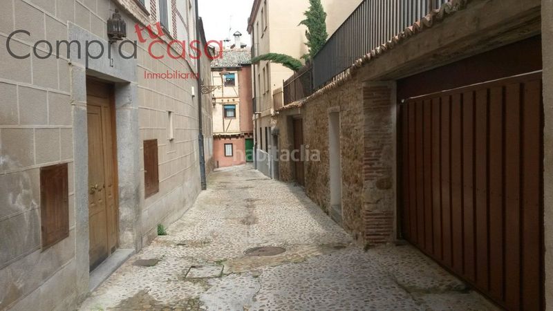 Foto d65bc22e-ee5c-4976-a99d-0d47a82f2b5d. Edifici a Plaza Mayor - San Agustín Segovia
