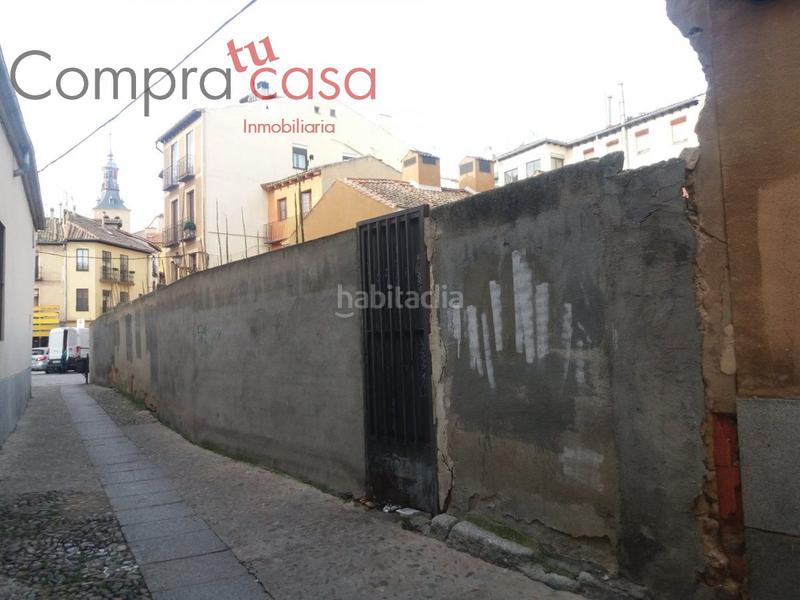 Foto a078bc09-9157-4daf-ab45-bb92835c424e. Terrain résidentiel dans Plaza Mayor - San Agustín Segovia