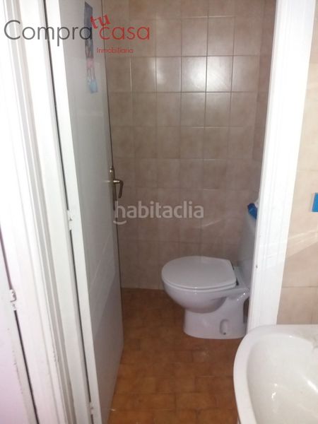 Foto 166545fa-7dff-4102-89f2-6acea35f4fad. Local comercial a Centro Segovia