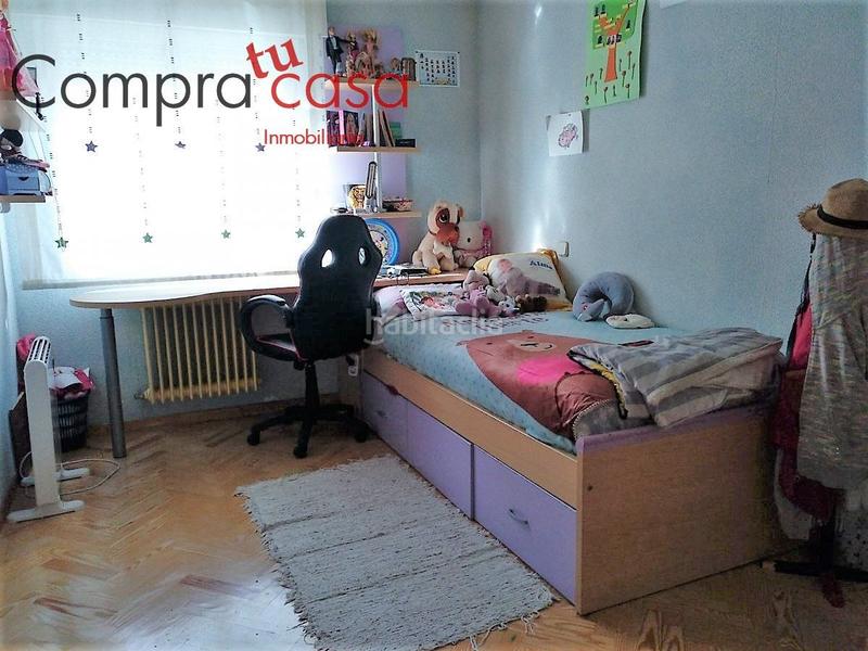 Foto 3e9ed077-bbef-4325-be9d-3a13e4fd6b67. Semi detached house with heating parking in Lastrilla (La)