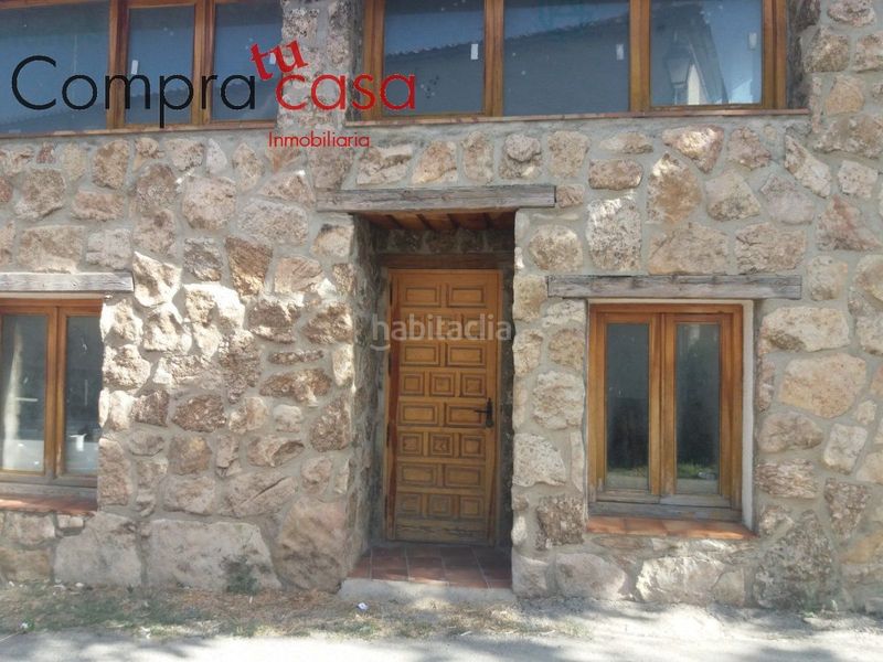 Foto e83d138b-7d30-4eaf-af5c-e6bc324ddcd7. Local comercial a Navafría