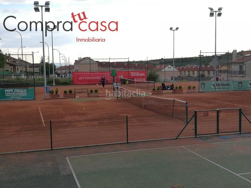 Foto cec1a7e1-af3c-48cc-a904-20b6ccffc17c. Terrain résidentiel dans Lastrilla (La)