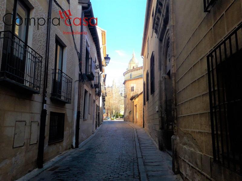 Foto 1bc39536-0f68-4648-8f49-b01e043a9820. Pis amb calefacció aparcament a Plaza Mayor - San Agustín Segovia