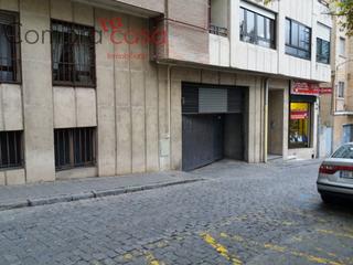 Car parking in Centro