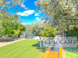 Chalet  De cardona. Gran oportunidad! casa residencial con amplio terreno en zona tr