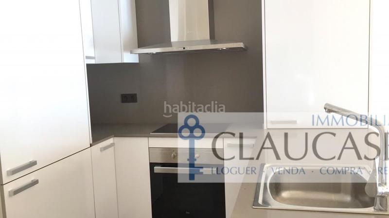 Foto a16008c4-9033-4091-94a3-4d90a604f1b9. Rent duplex with heating parking pool in Creu Alta Sabadell