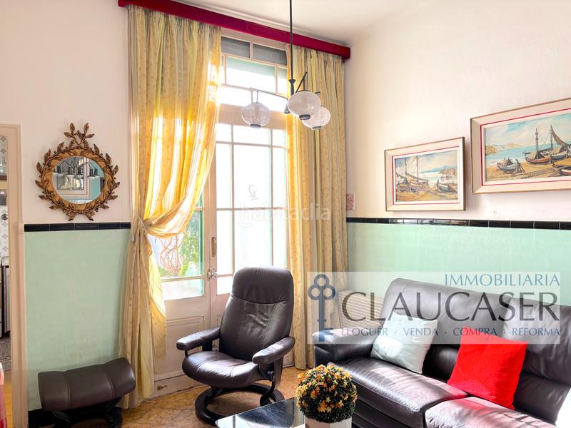 Foto 86579929-947f-42f2-9081-de92ff04d492. Semi detached house in Centre Sabadell