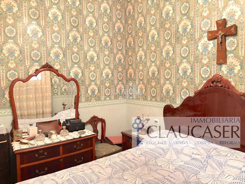 Foto bb4c77e7-3fc6-4109-9fa9-734905f4cf2b. Semi detached house in Centre Sabadell