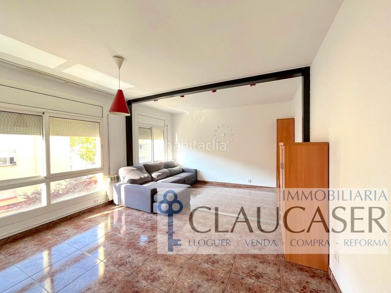 Foto 3caefdae-ab7e-44a8-b5f6-22889022f4a7. Apartament amb calefacció a Campoamor Sabadell
