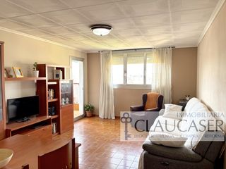 Etagenwohnung  Del cant�bric. Luminoso piso con ascensor en avenida cant�brico  badia del vall