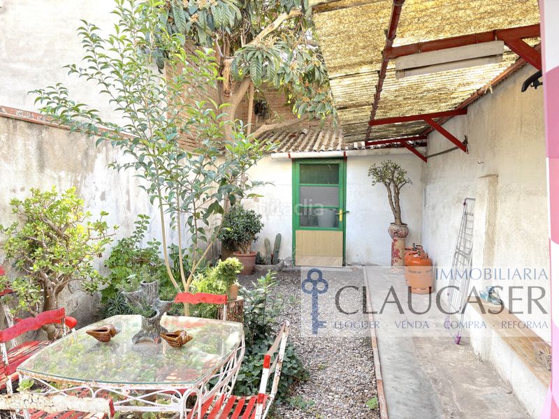 Foto 70d9144a-4806-4011-b584-d224702862db. Casa adossada a Centre Sabadell