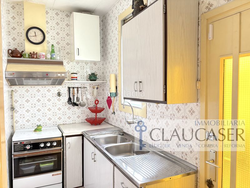 Foto abf42dd0-8fa2-4174-b01f-1a4915935d3d. Casa adossada a Centre Sabadell