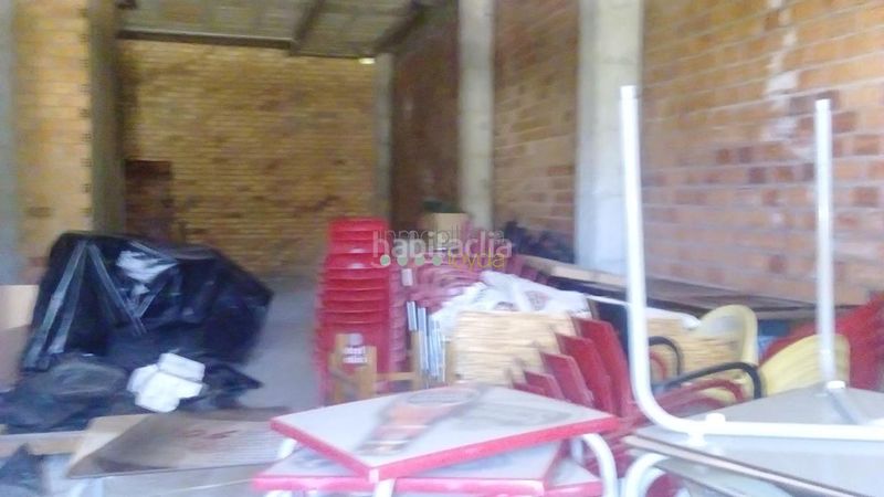 Foto 840ffc1e-f15a-4bd0-b4a4-50d3b4108de9. Lloguer local comercial a Mos