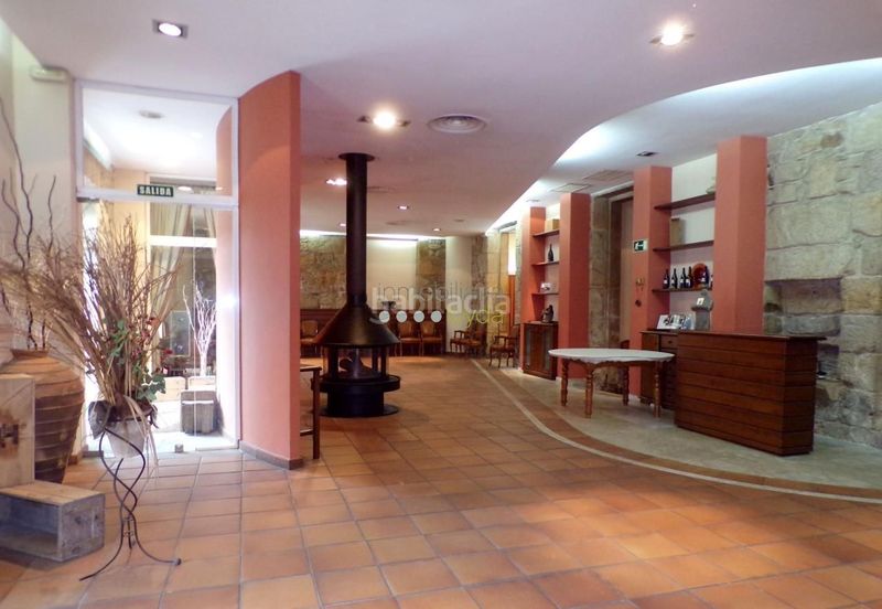 Foto b79454ea-3019-4b58-bd88-5ed711d6427e. Locale commerciale con riscaldamento in Mos