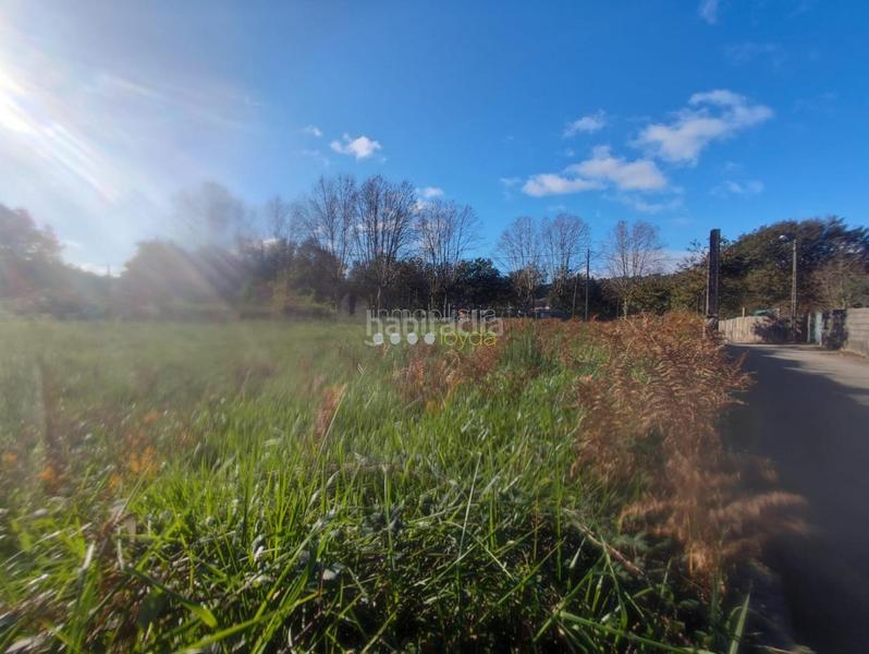Foto b64cbeaf-7361-4bde-aac1-d13f417d335e. Terrain résidentiel dans Redondela