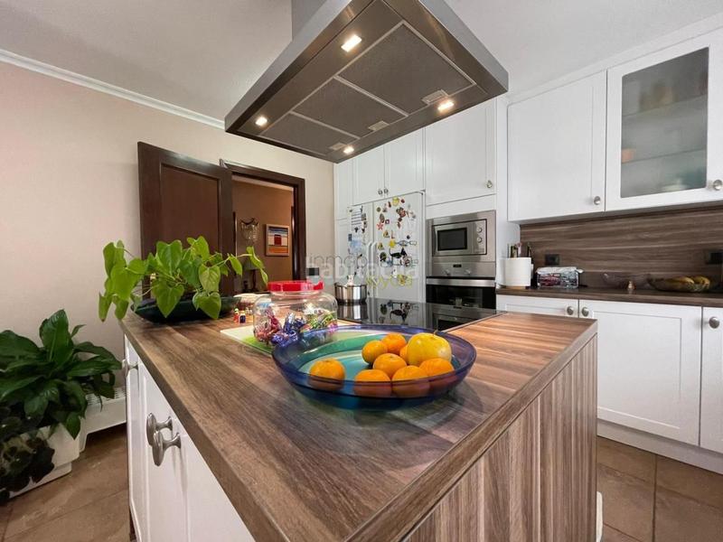 Foto 20efad44-6d11-4cec-ad7b-bc2134ae4cb5. Chalet with heating parking in Cabral - Candeán Vigo