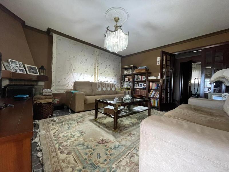 Foto c673b8bc-3f80-4227-a739-20db160048b7. Chalet with heating parking in Cabral - Candeán Vigo