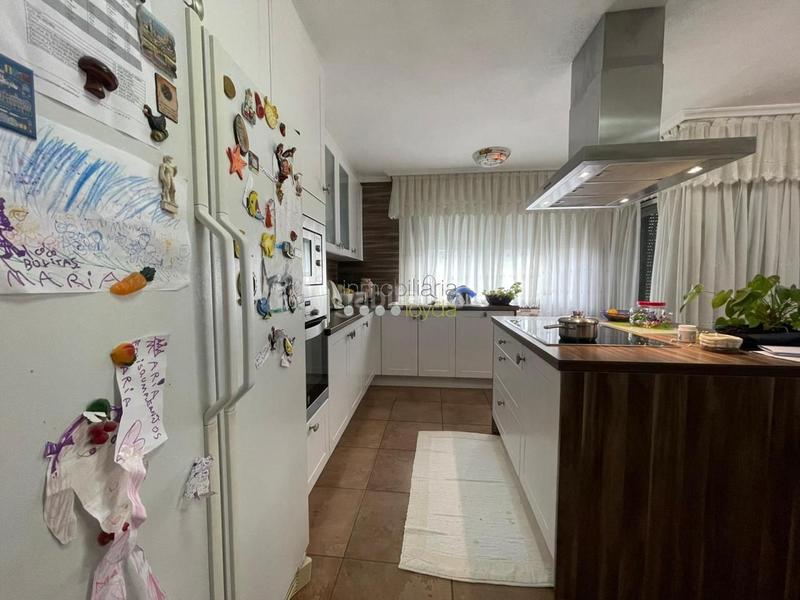 Foto 6dd4621a-7ca7-4f77-9776-f8c724891806. Chalet en Cabral - Candeán Vigo