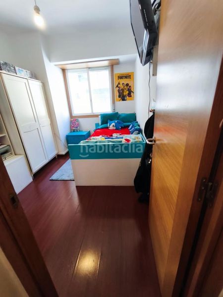 Foto a8e27597-c2e0-4d96-b4af-cfea8eb32928. Piso en Lavadores Vigo