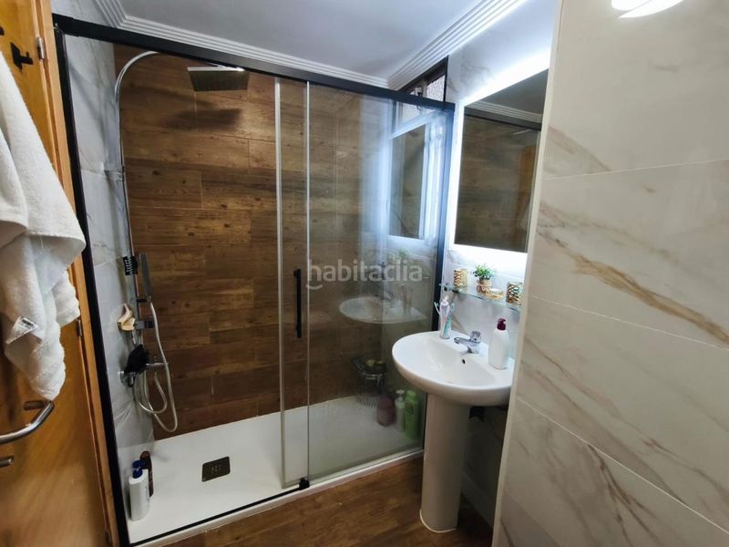 Foto fa13533c-6759-4318-b8ce-f6b29821a969. Piso en Lavadores Vigo