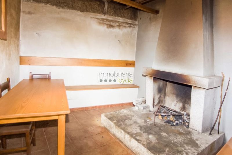 Foto b7540b18-d339-4e57-abaa-c7135db18532. Casa en Vilardevós