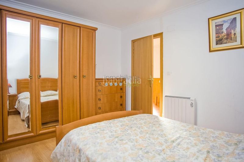 Foto 09babbd1-917f-40d0-95c5-79fbb4928be9. Casa amb calefacció a Vilardevós