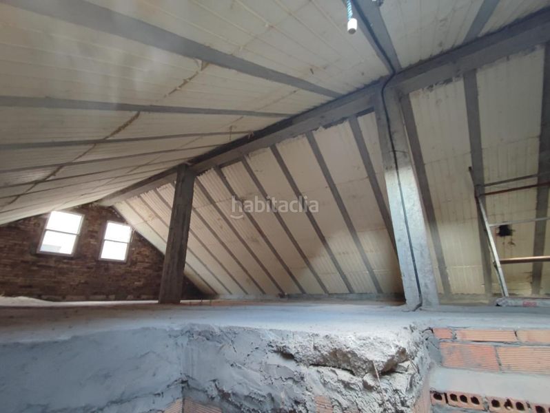 Foto cafb9ee4-8b10-465e-9115-c2db98cdbd09. Local comercial a Cabral - Candeán Vigo