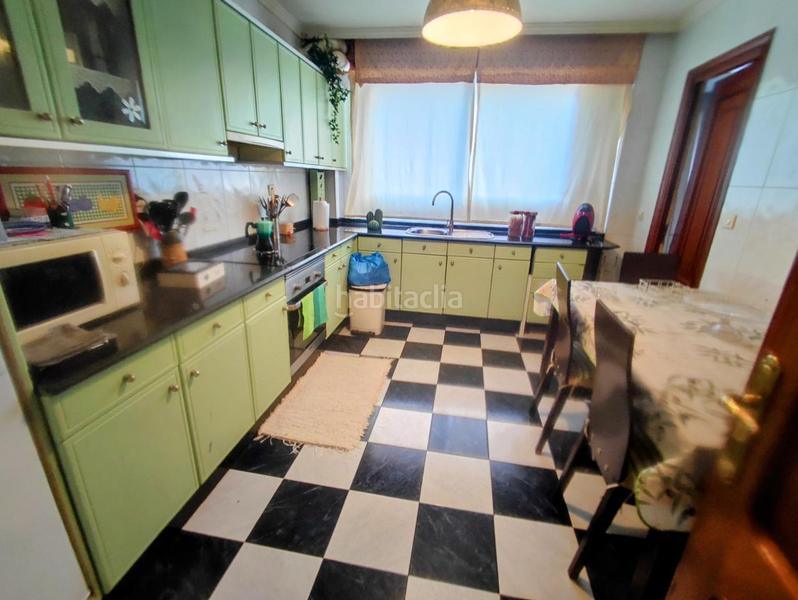 Foto 7e21bf5b-c3a4-4722-9081-a418c21bbc00. Flat with heating in Coiro Cangas