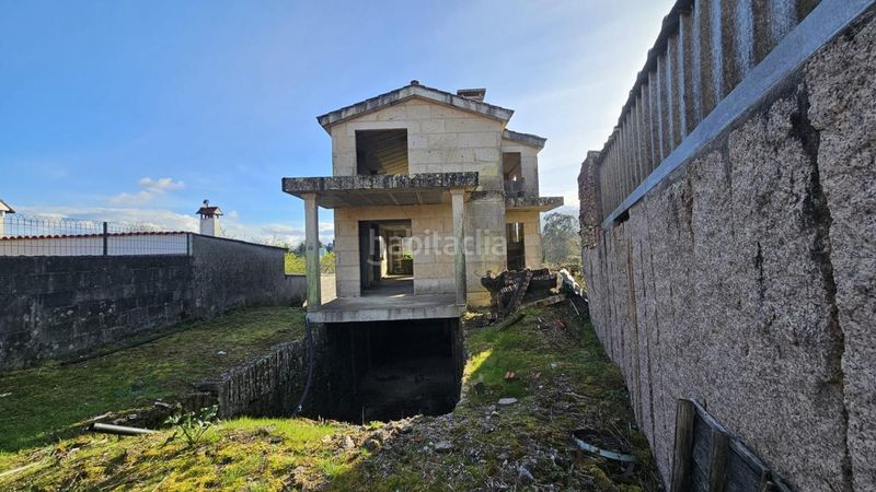 Foto a54b6703-e09b-48f8-900b-89d6b8e4ae49. Chalet avec chauffage parking dans Mos