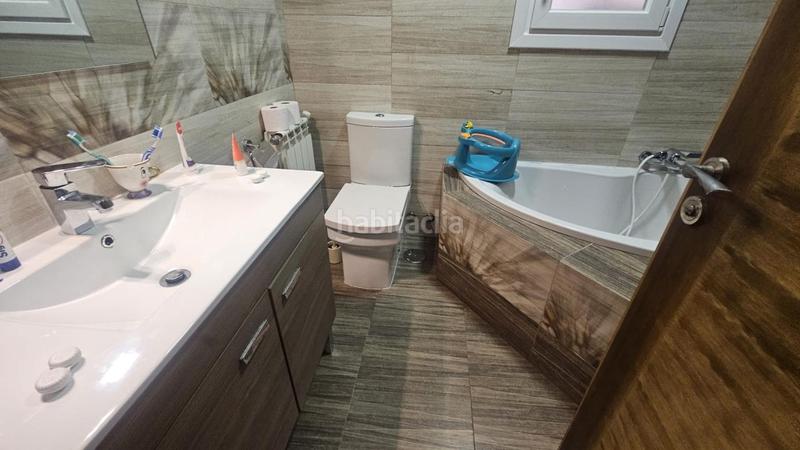 Foto dee525ff-77c3-456a-8012-82913ff93044. Piso en Redondela