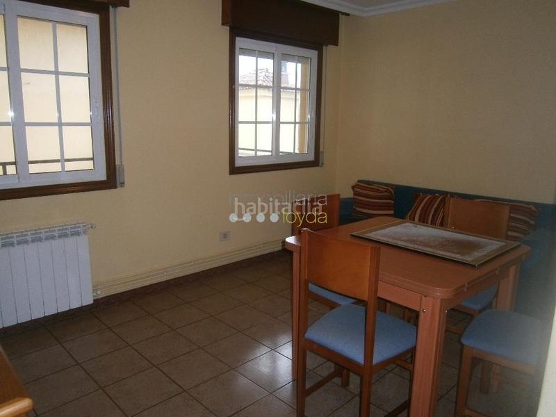 Foto c69009c0-0d1a-427b-bbeb-78fecc3cf40a. Location appartement avec chauffage parking dans Cabral - Candeán Vigo