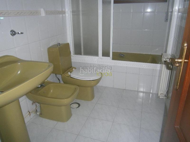 Foto f487a52d-37c5-490e-958a-11bb2cecd44f. Location appartement avec chauffage parking dans Cabral - Candeán Vigo