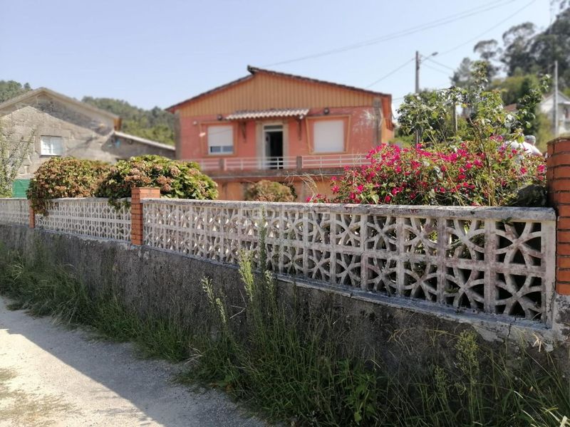 Foto d541a339-bb76-4b09-bc70-5214132701ba. Casa amb calefacció a Parroquias Rurales Pontevedra